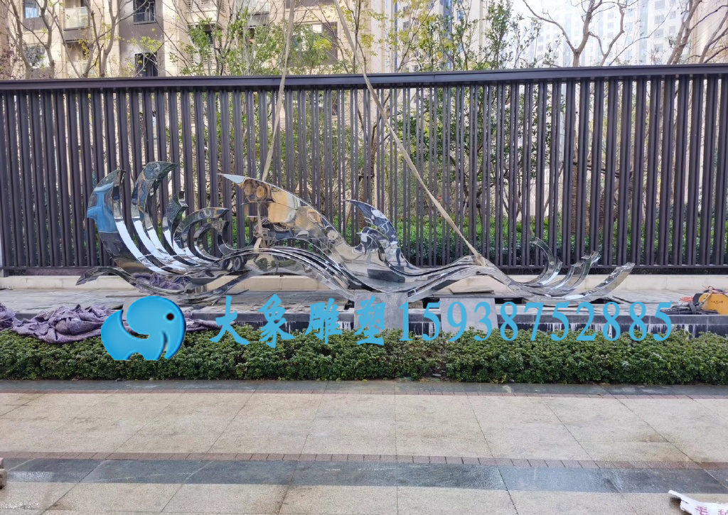 河南不銹鋼雕塑為什么會被越來越多的人選擇？(圖4)